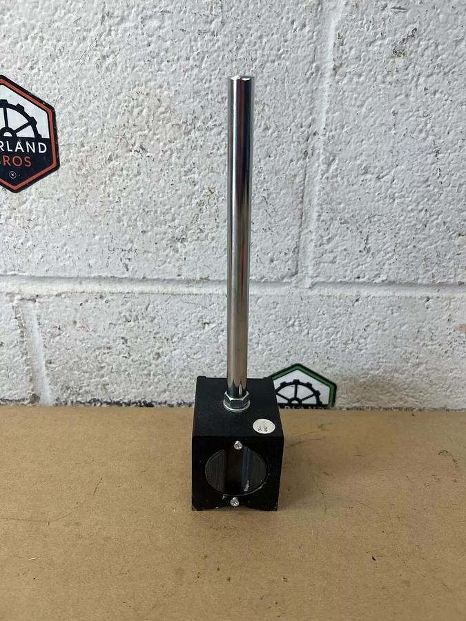 Used Pittsburgh 63663 Magnetic Base w/ Fine Adjustment, No On/Off Switch