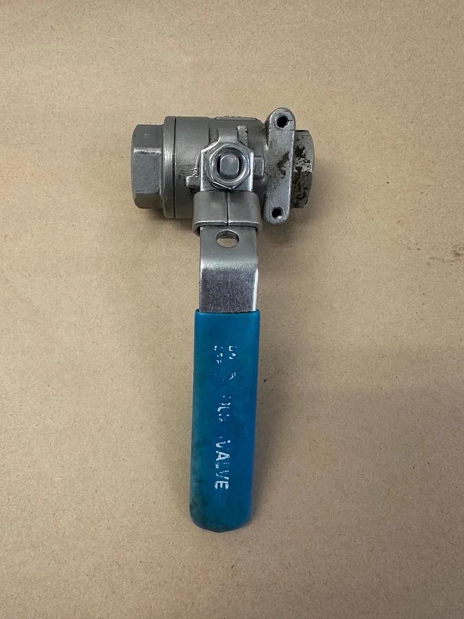 Used Duravalve 1000 WOG CF8M 2 Way 1” Ball Valve