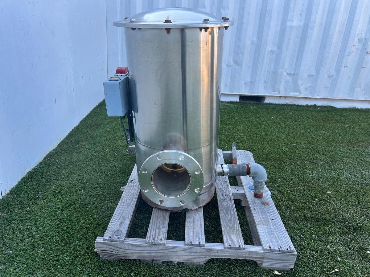 Used Fluid Engineering MLI-PDA 6" NPS SS Automatic Self-Cleaning Strainer Filter