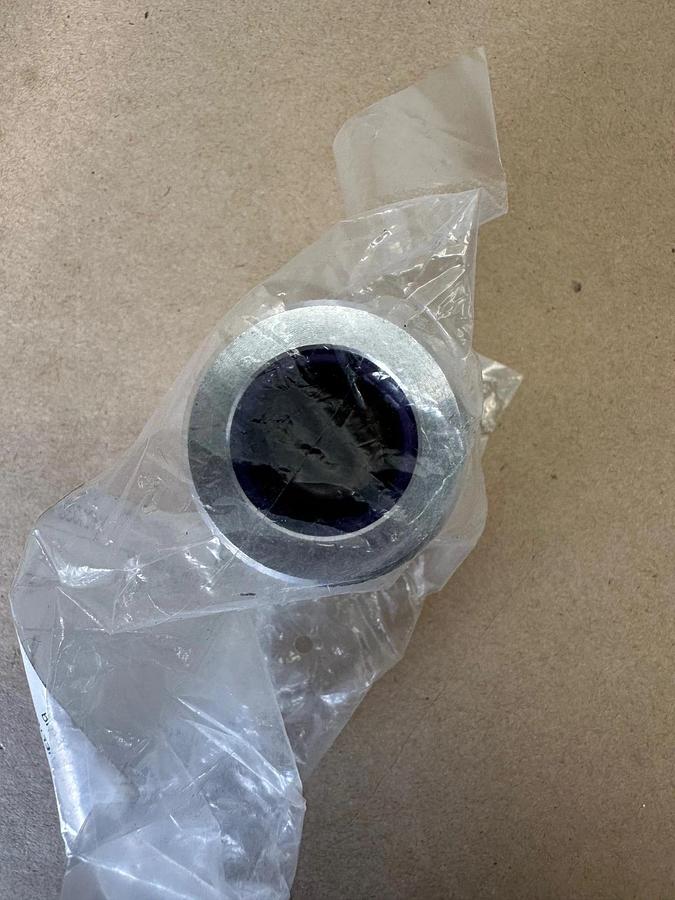 Used Hubbell SHC1038 Cord Connector, 3/4” Lot of 4 *FACTORY SEALED*