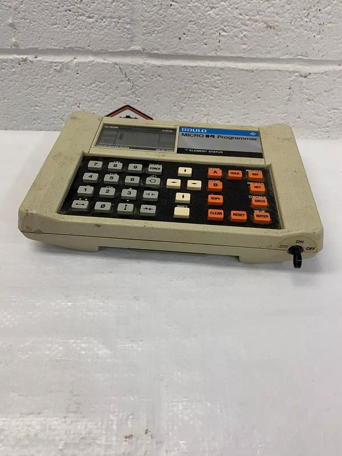 Used Gould P370-001 Micro84 Programmer