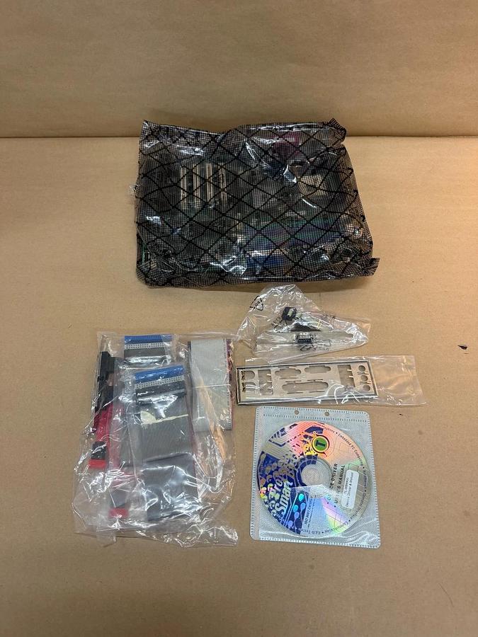 IBASE MB820F ATX Desktop PC Motherboard *NEW*