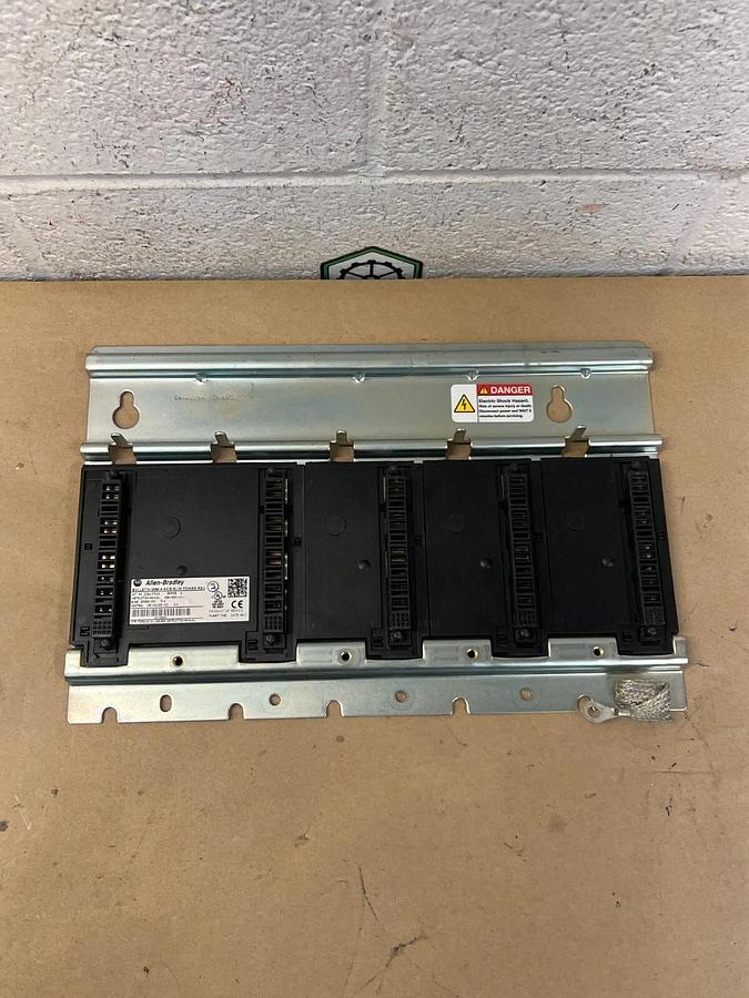 Used Allen Bradley 2094-PRS4 Series A Bulletin 2094 4 Axis Slim Power Rail