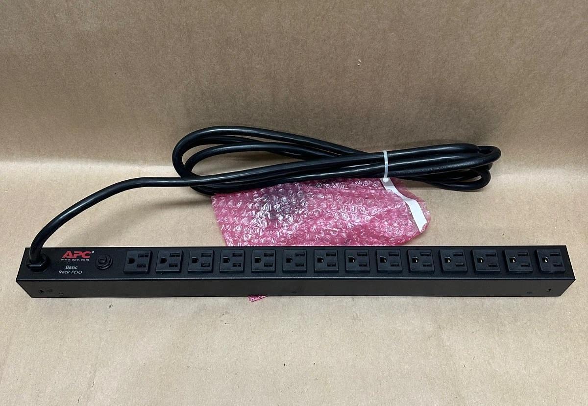 Used APC AP9551 Basic Rack-Mount PDU *NEW*