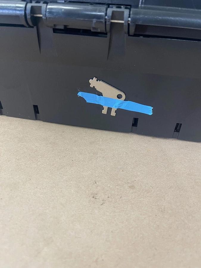 Georgia Pacific 56784A Compact Side-By-Side Tissue Dispenser Z-100279-01