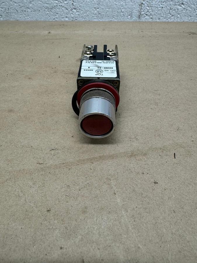 Used Allen Bradley 800MR-B6 Push Button 800M-XD2K