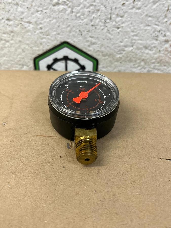 Used Fisher 0-30 Psi bar Pressure Gauge