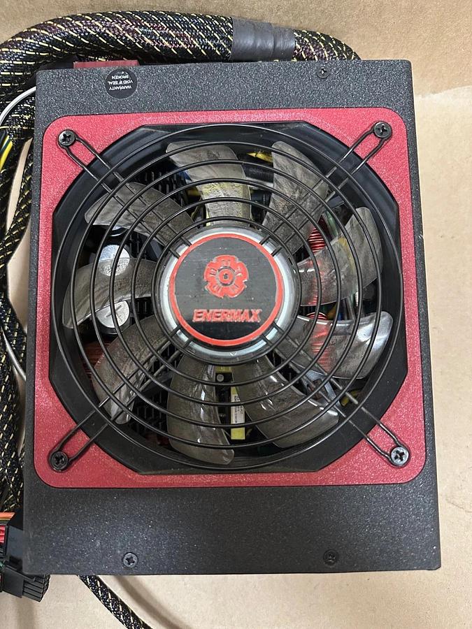 Used ENERMAX ERV1050EWT Revolution 85+ Power Supply