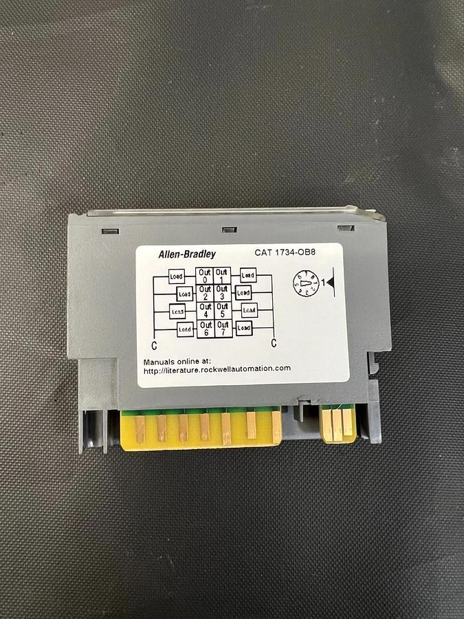 Used Allen Bradley 1734-OB8 Series C 24 VDC Digital Output Module