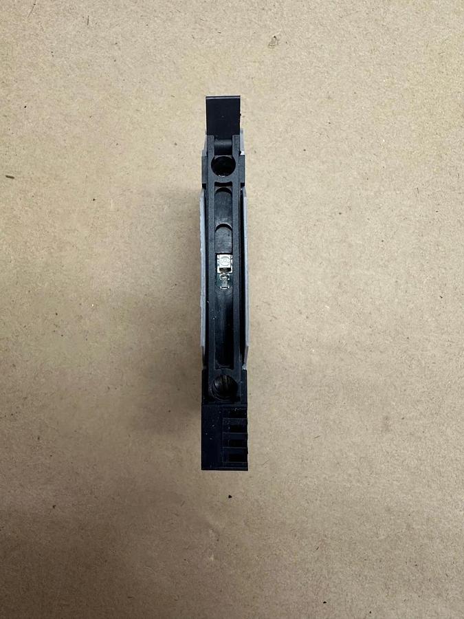 Used DINnectors DN-F6 Series: Euro S 10H Fuse Terminal Blocks, Qty 25 *NEW*