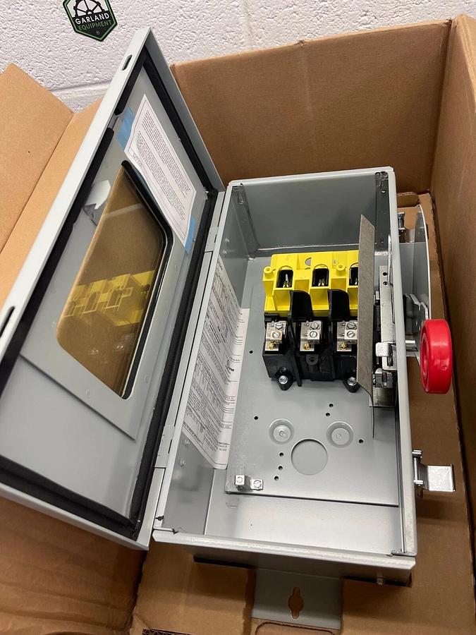 Eaton DH362UDKW Windowed Heavy Duty Safety Switch 3-Pole Non-Fusible Ser C 60A