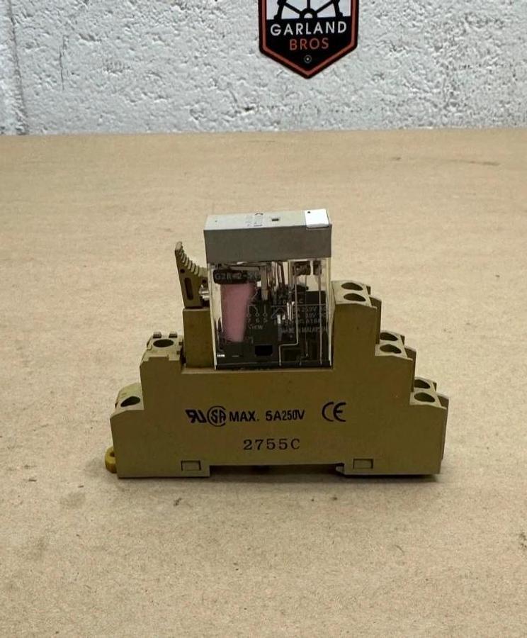 Used OMRON G2R-2-S(S), 2755C Relay with Base