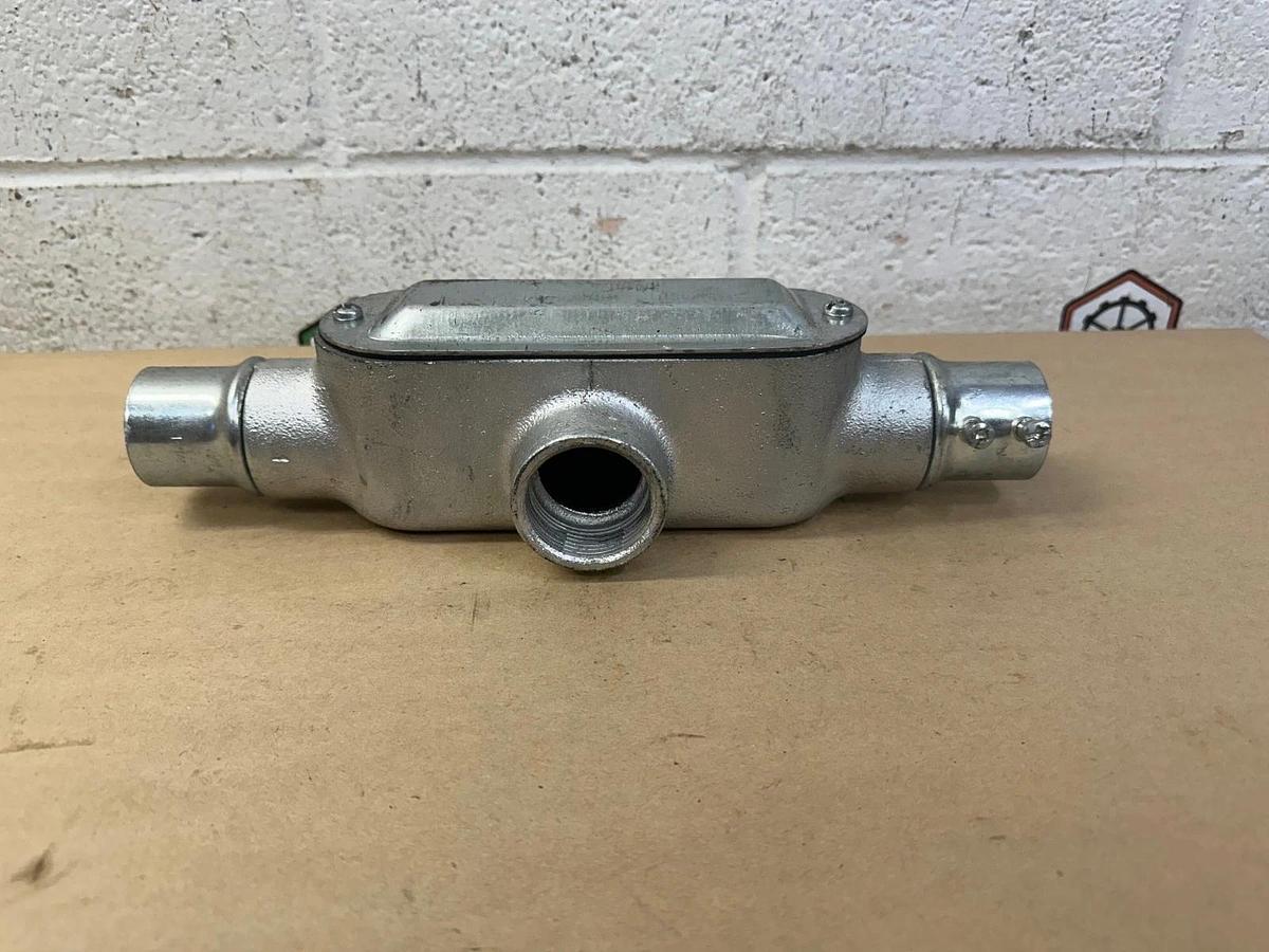 Used 1-1/4” T Conduit UL