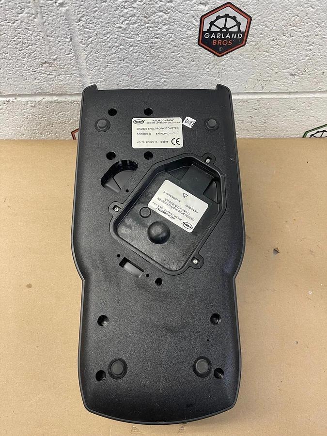 Used Hach DR 2500 SpectroPhotometer, PN: 59000-60 No Power Supply *PARTS: As Is*
