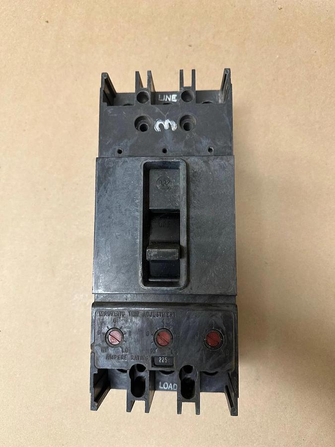 Used Westinghouse KB 225A 3 Pole Circuit Breaker