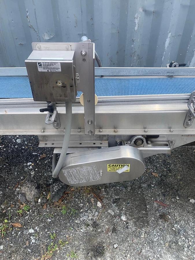 Used Stainless Steel Conveyor, Chevron Belt (9" x96" Belt)