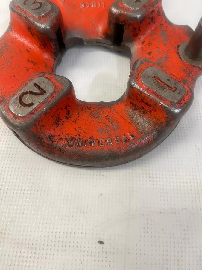 Used Ridgid 811 Universal Die Head 1/8”-2