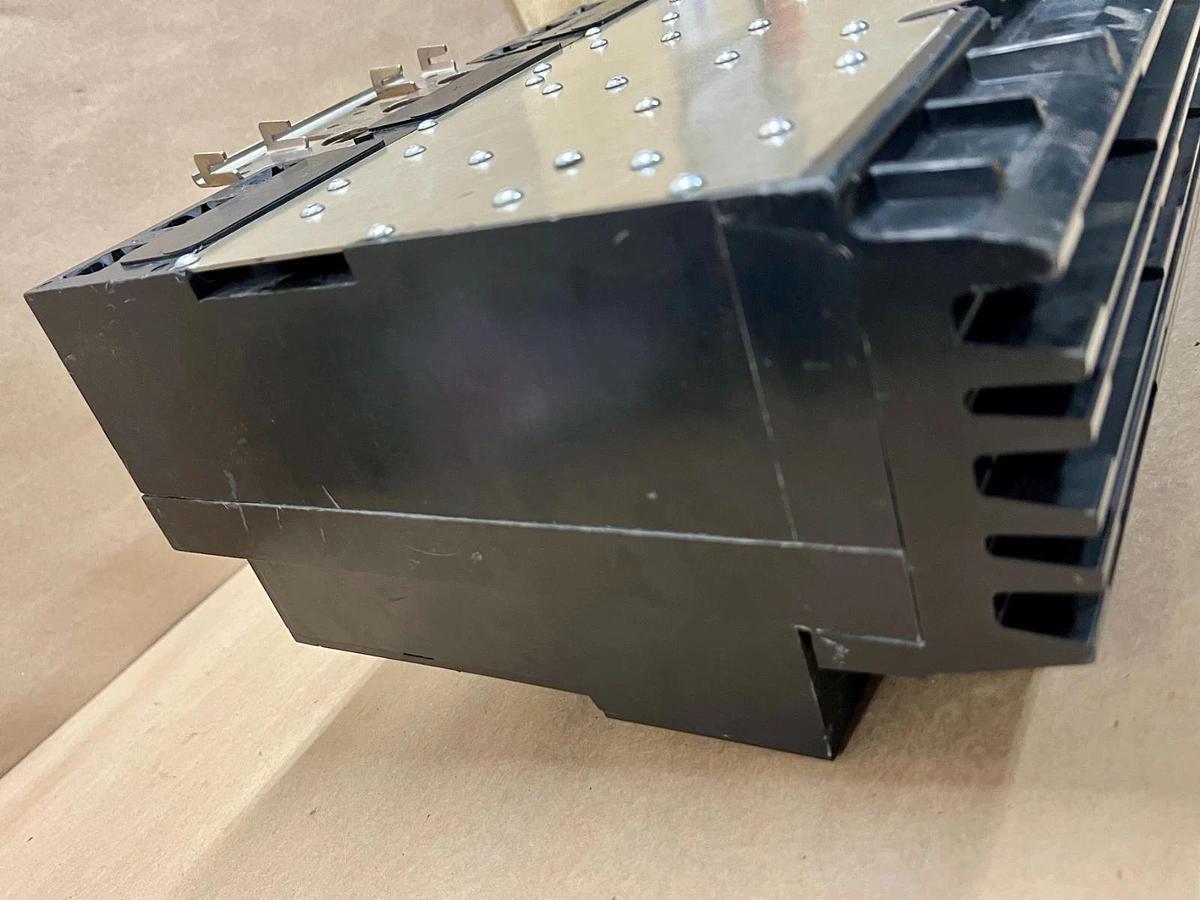 Used Square D NC36800 Ser 2, 800A, 3P, 600VAC Industrial Molded Case Circuit Breaker