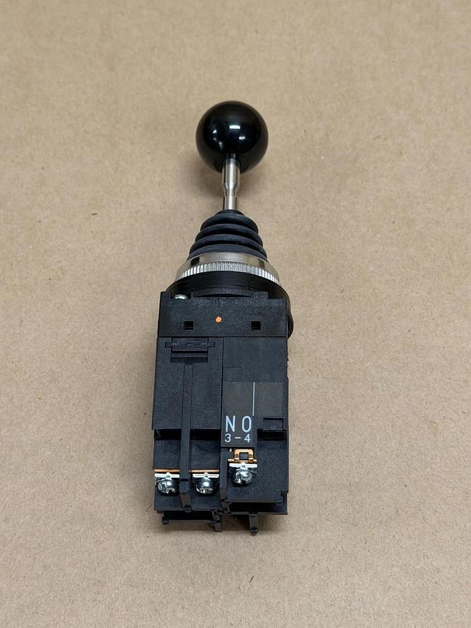 Fuji Electric AR30A0N-AAAA 30mm, 4 Position Joystick Selector Switch