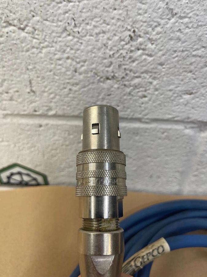 Used Kings 7703-2 0918M / 7705-2 0915M Ends w/ Gepco Audio Cable