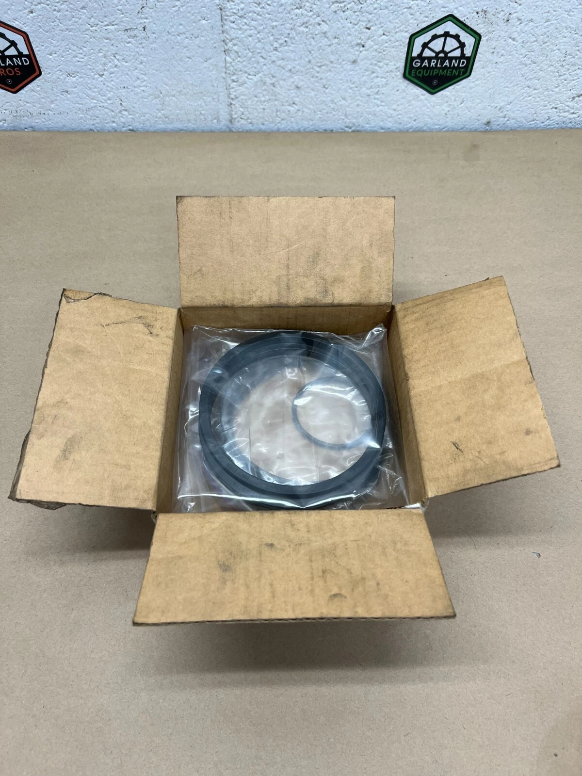 Purakal Series 3009 Repair Kit for 5”x 50” Stroke Series 06050430, 2.5" Dia. Rod