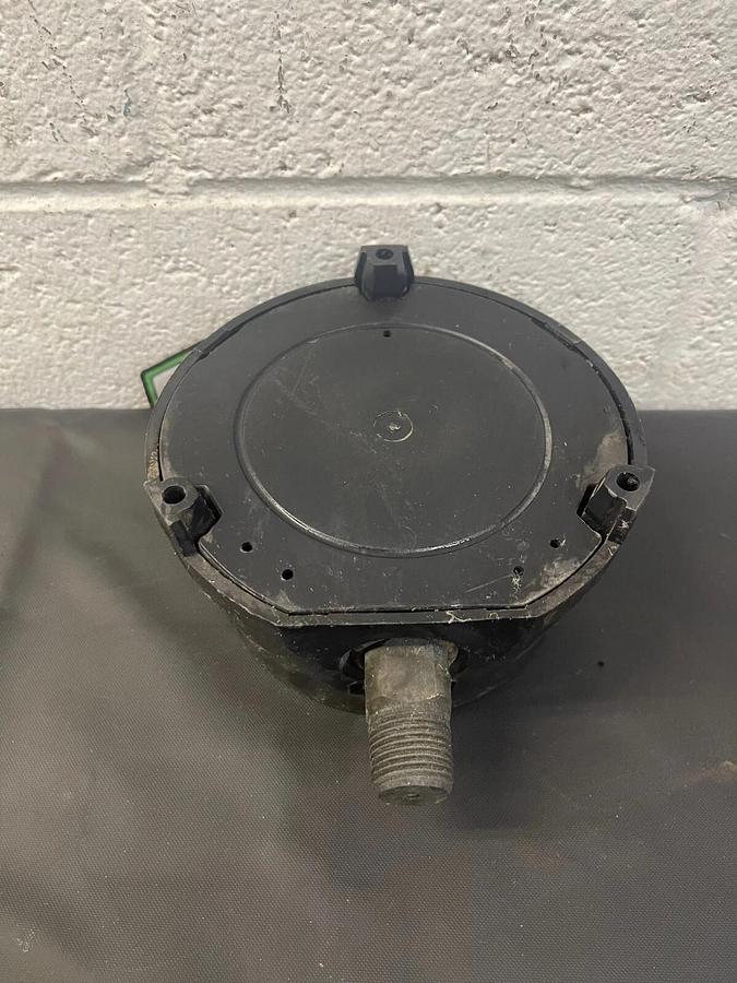 Used Wika Brass Tube & Connection 0-60 psi Pressure Gauge