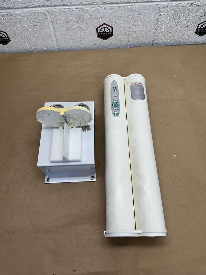 Used Millipore QGARDTL01 Polishing Cartridge with Dials