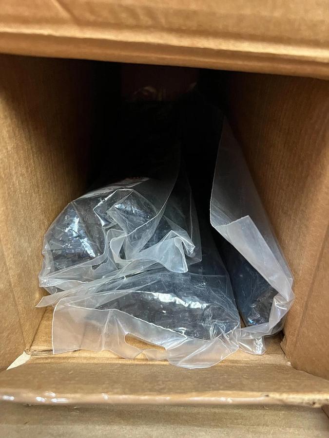 Used 3M CT24BK175-L 24” Black Cable Ties