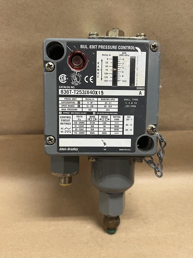 Used Allen Bradley 836T-T253JX40X15 836T Pressure Control Series A (Broken Light)