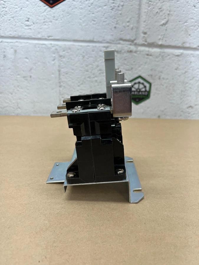 Cutler Hammer AA43A Thermal Overload Relay, 3 Pole, Size 4