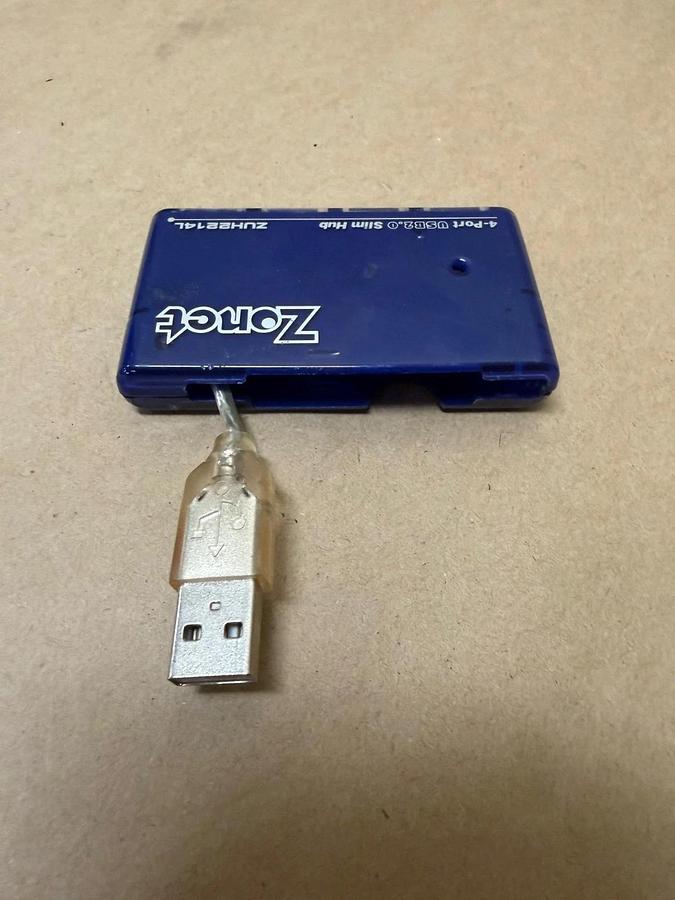 Used Zonet ZUH2214L 4-Port USB2.0 Slim Hub