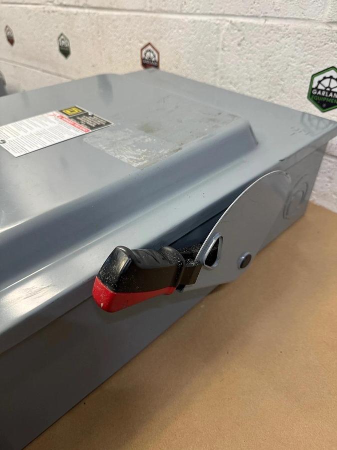 Used Square D HU364 200A Heavy Duty Safety Switch, 600V