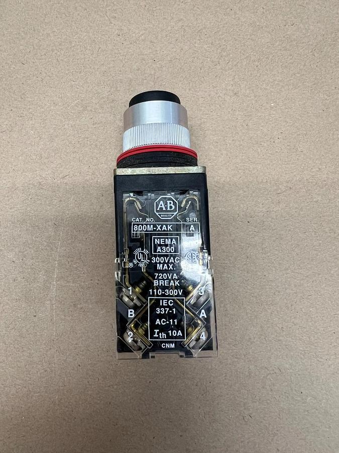 Allen Bradley 800MR-B2 Series A Push Button
