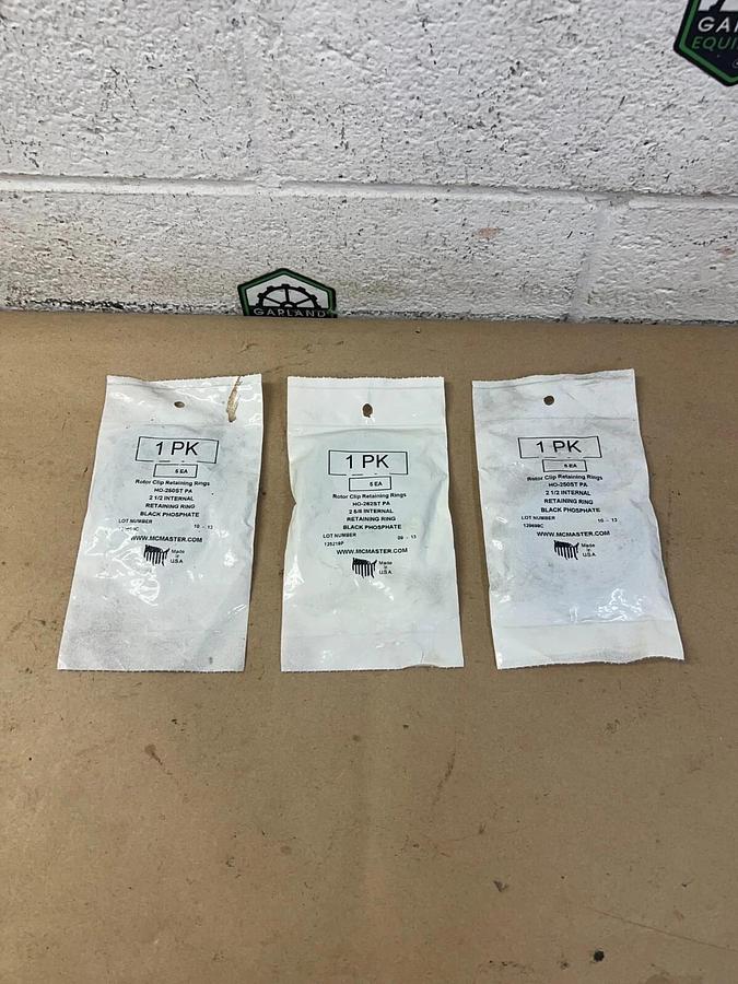Used Mcmaster HO-250ST PA 2 1/2 Internal Retaining Ring - 3 packages of 5