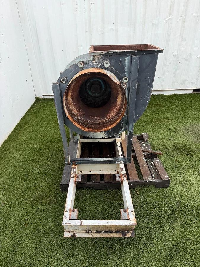 Used Twin City Fan BC-SW Up Blast CCW 360, Size 200 Fan