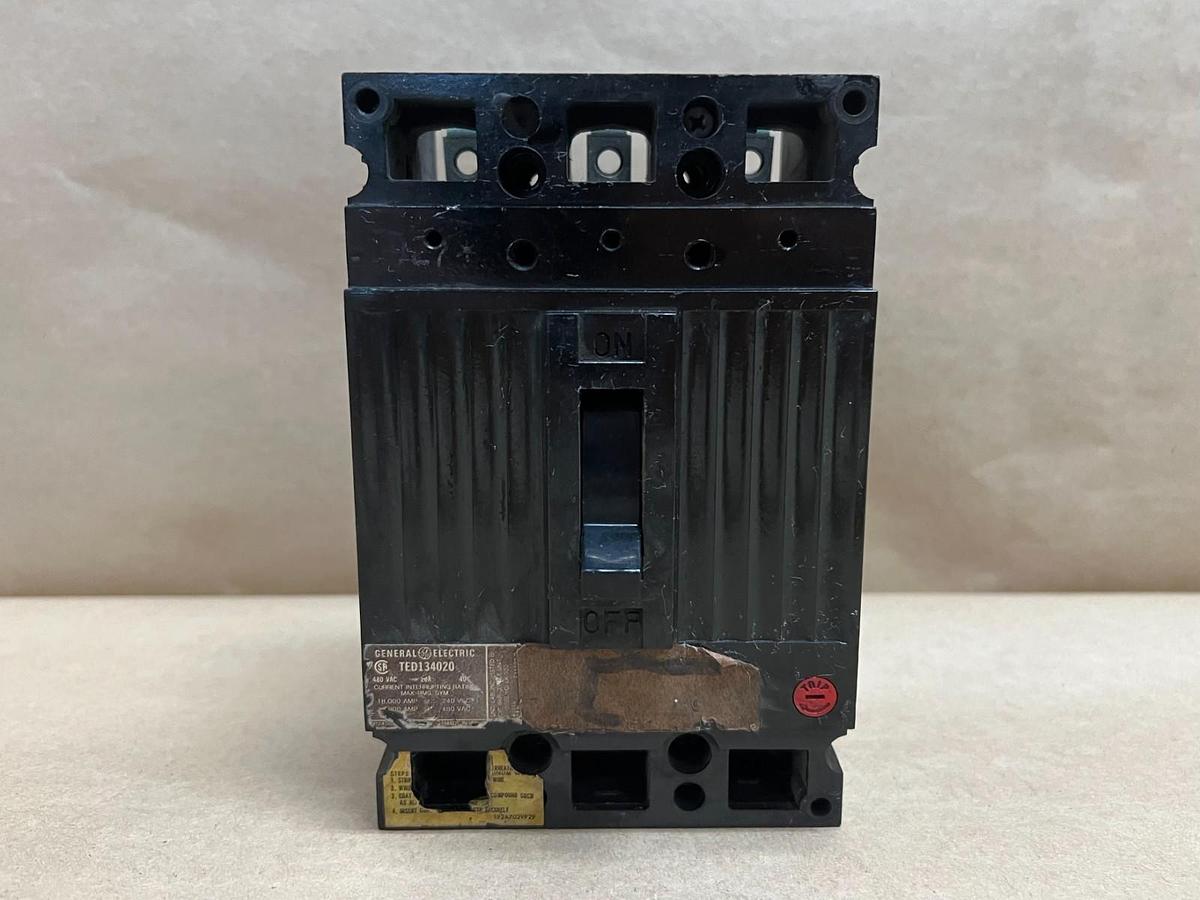 Used General Electric TED134020 20A, 480VAC Circuit Breaker