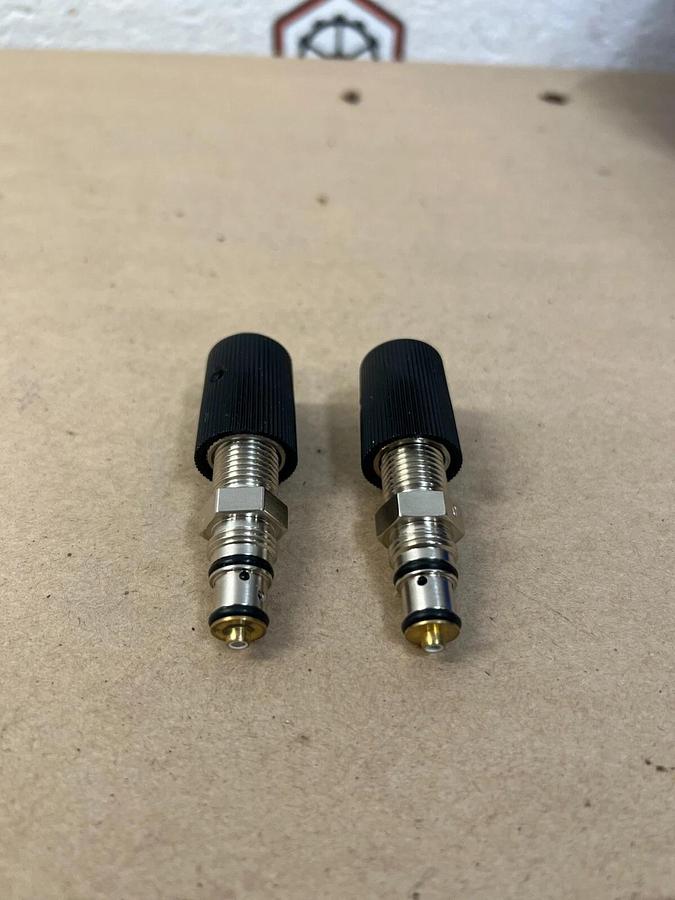 Used Needle Valve 2-1/2” x 1” - Lot of 2