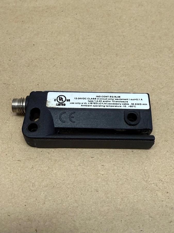 Used SICK WFS3-40N415 Photoelectric Sensor