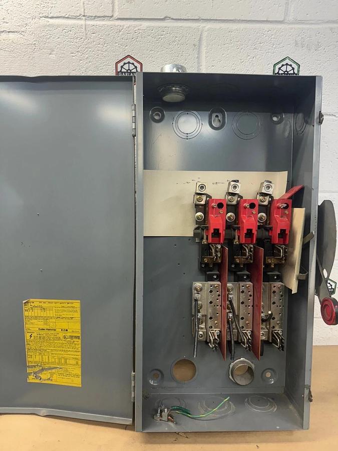 Used Cutler Hammer DH364FGK Safety Switch, 200 Amps, 600 Volts