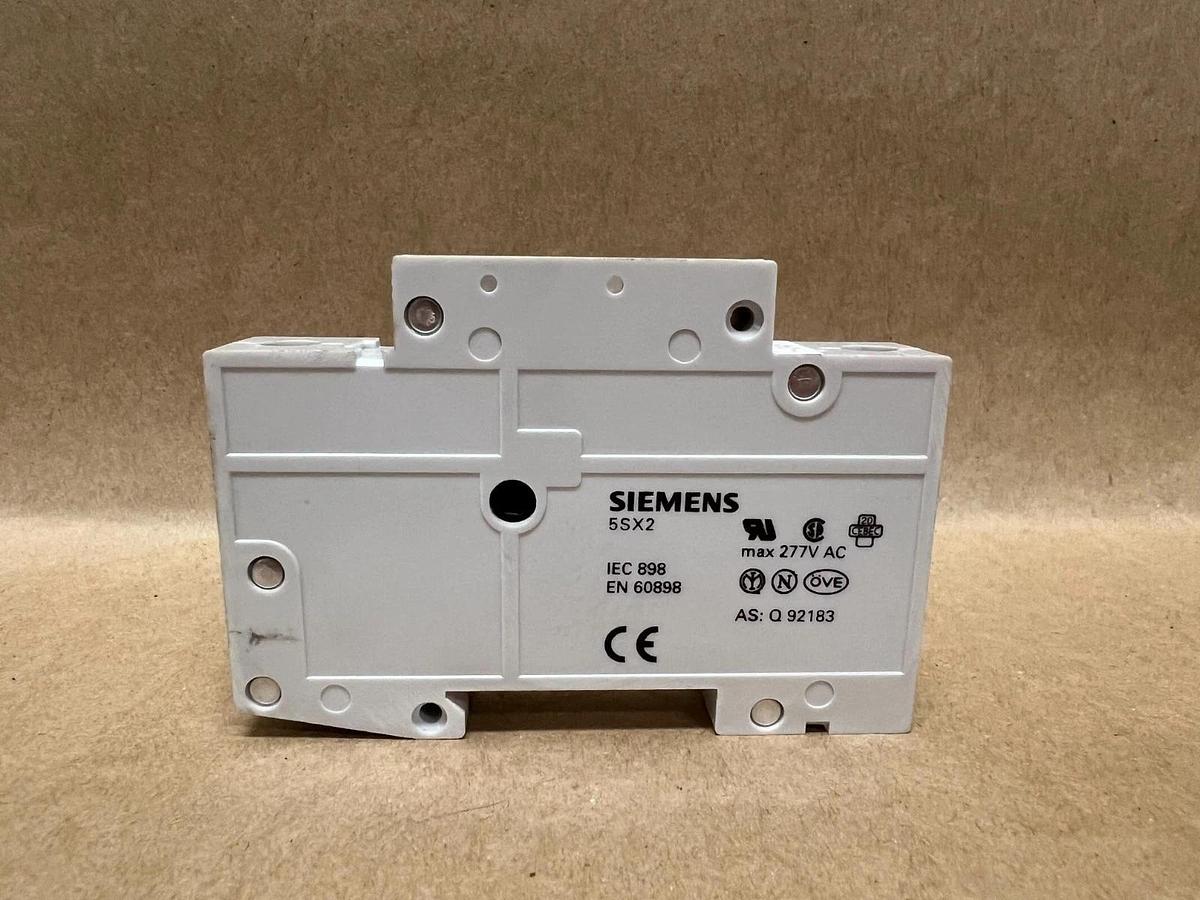 Used Siemens 5SX21 C16, 230/400V, Circuit Breaker - Lot of 5