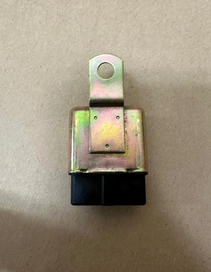 Omron G2MT-1125T-RC Relay Assist *NEW*