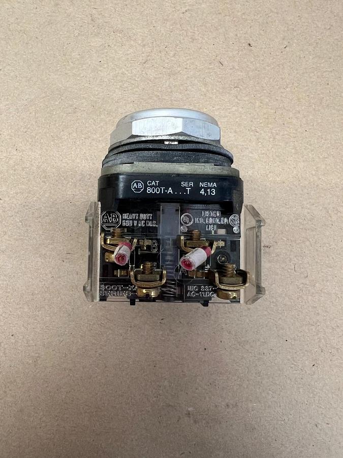 Used Allen Bradley 800T-XA Push Button, Series D NEMA 4, 13
