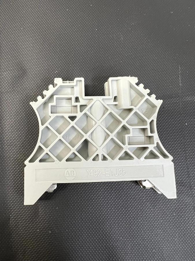 Used Allen Bradley 1492-EAJ35 Terminal Block - Lot of 7