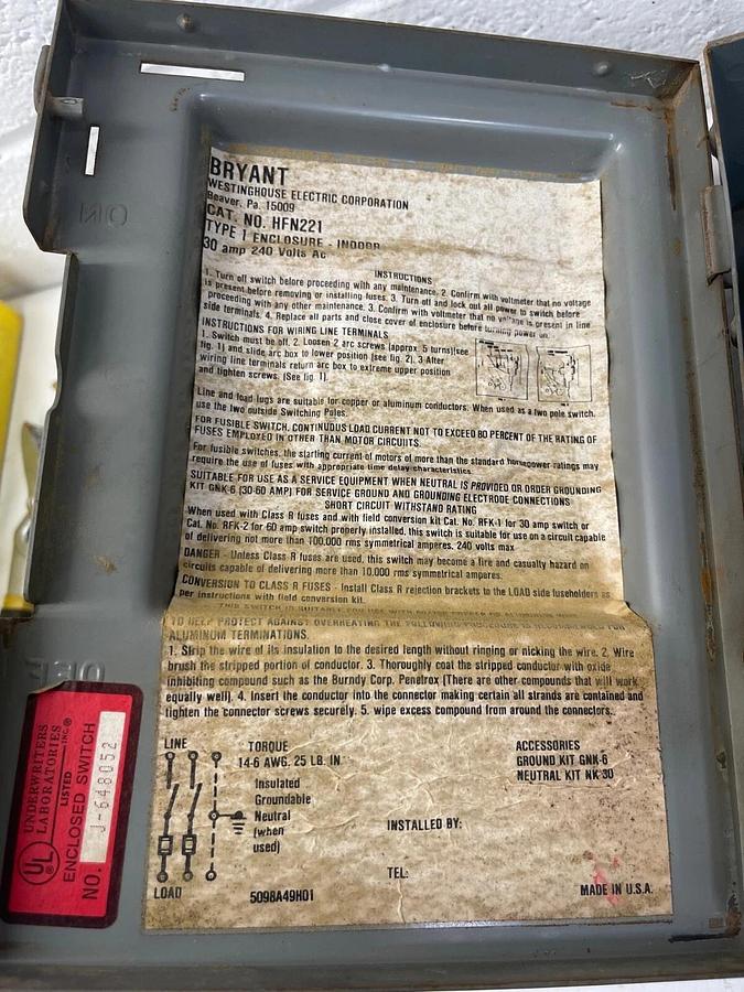 Used Westinghouse HFN221 Heavy Duty Safety Switch 30A 240VAC Type 1 Enclosure