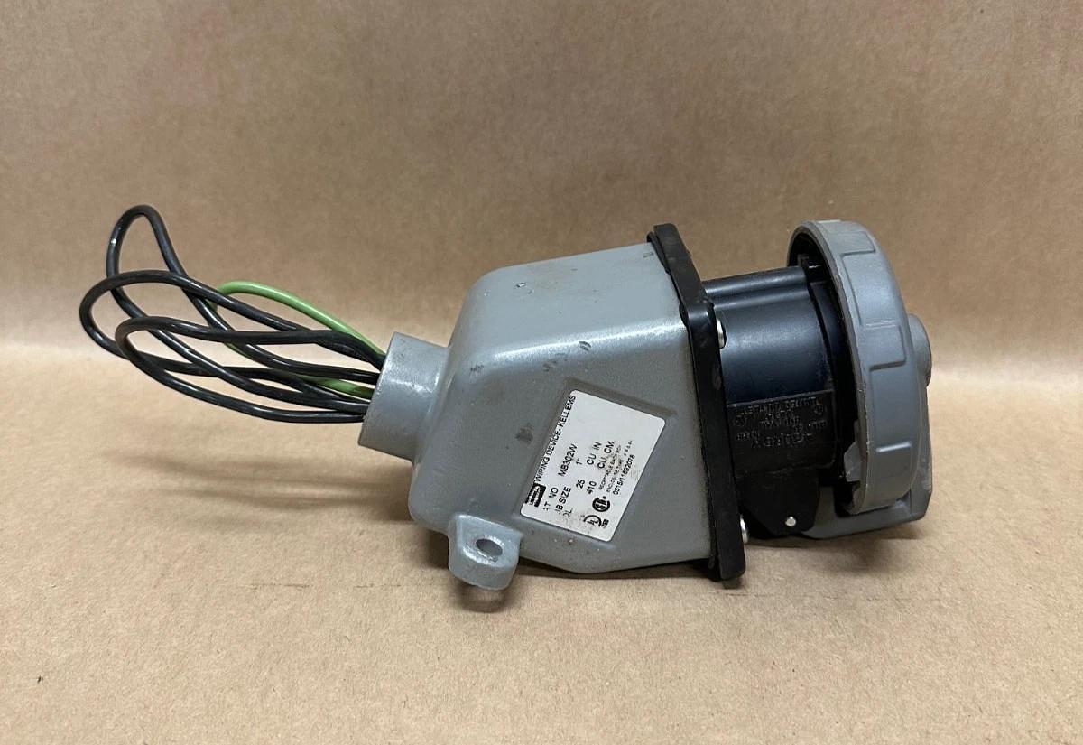Used Hubbell 430R5W Watertight Sleeve Receptacle w/ MB302W Pin & Sleeve Receptacle
