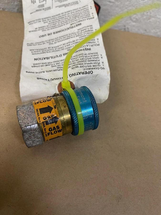 Used Dormont SNC A217-2 1/2 PSIG, Gasline Fitting, Snap Fast, CM