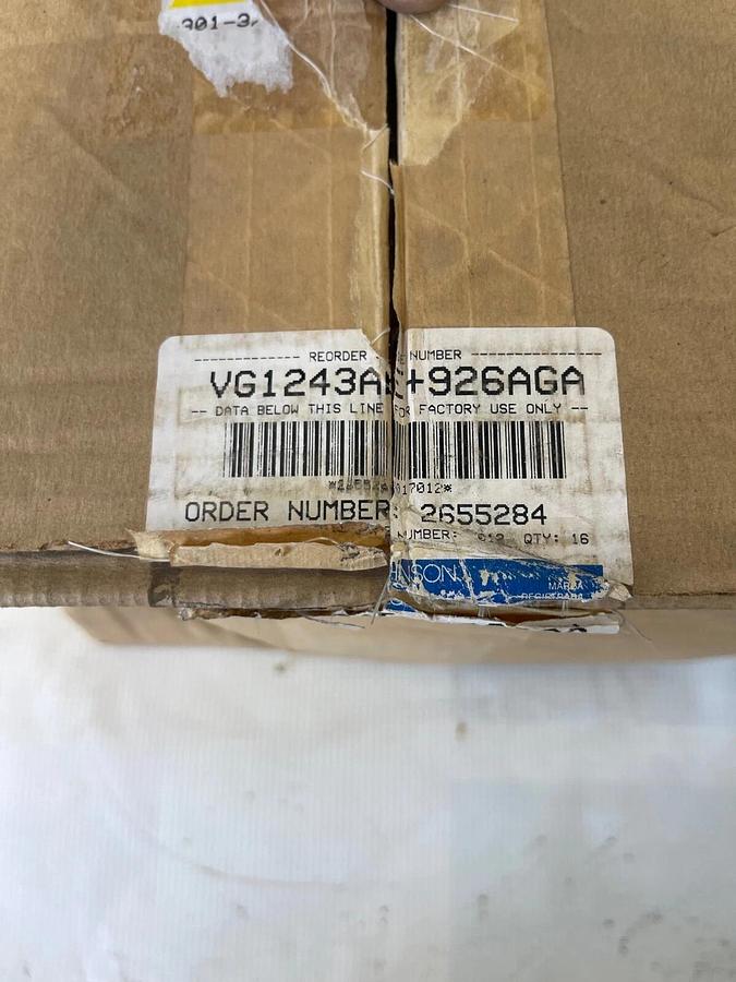 Used Johnson Controls M9216-AGA-2 Actuator 140 IN-LB (16 Nm) 24 VAC