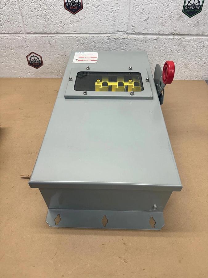Eaton DH363UDKW Heavy Duty Non-Fused Safety Switch, 100 A, 3 P, 600 V