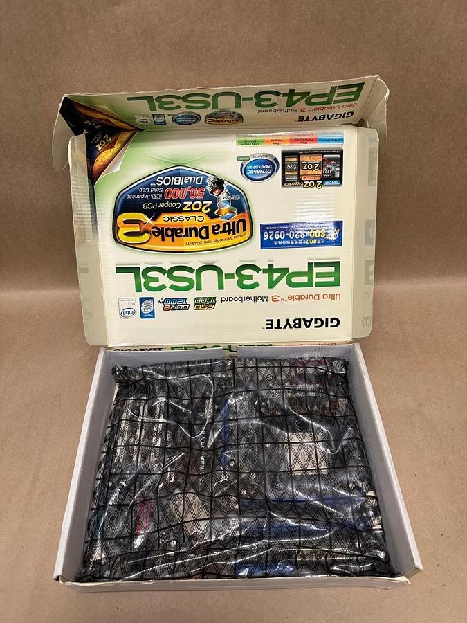 Used ASUS A8N-SLI Premium Motherboard *NEW*