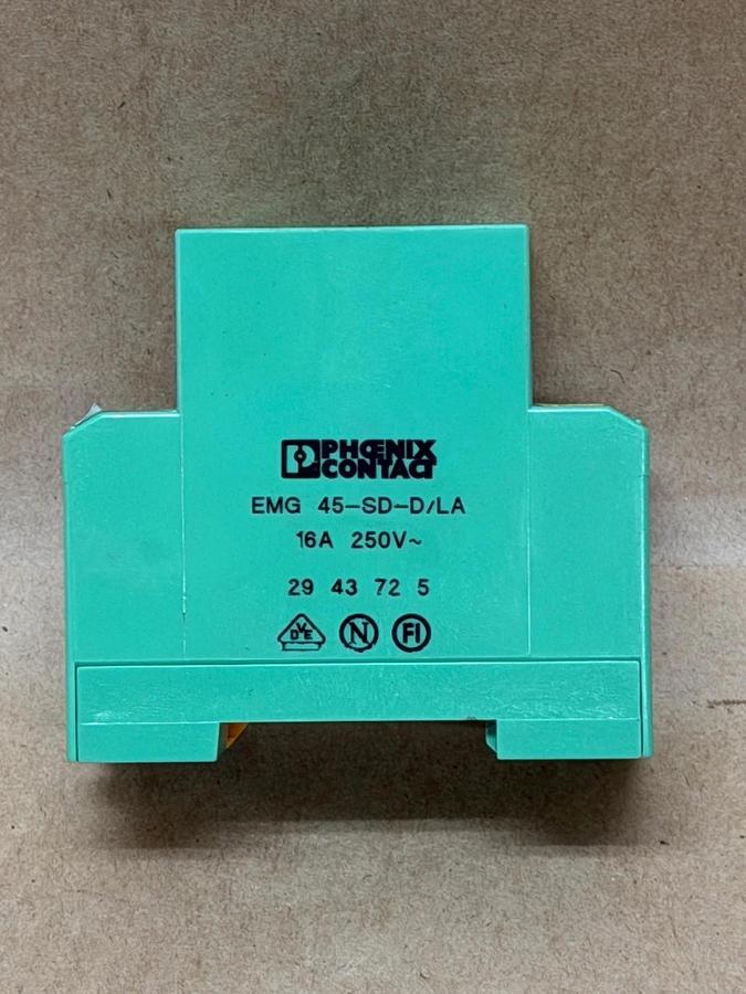 Used Phoenix Contact EMG 45-SD-D/LA Green, DIN Rail Mounted Socket